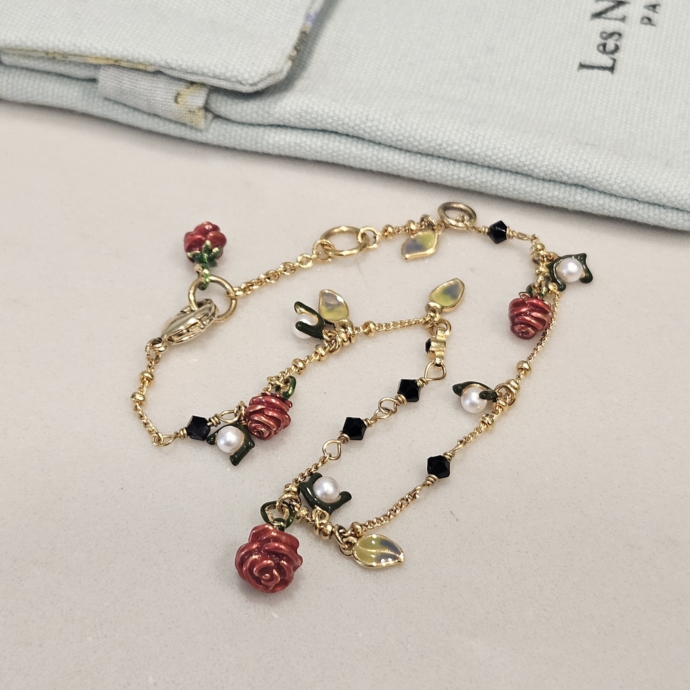 Les Nereides Red Rose Thin Bracelet